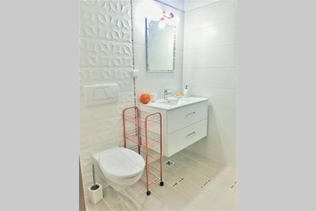 Evening Star Apartment ทิมิชัวรา ภายนอก รูปภาพ